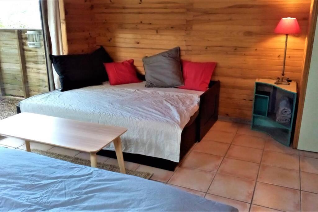 Studio 32M2 - Dans Propriete Avec Vue Imprenable Sur Le Lac Du Salagou Liausson 外观 照片
